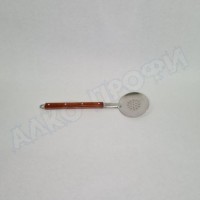 Шумовка с деревянной ручкой 40см